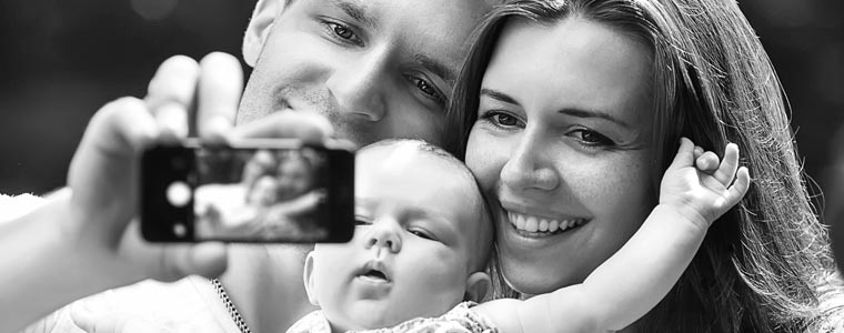Partager l'évolution de bébé et toutes vos photos de bébé avec vos proches
